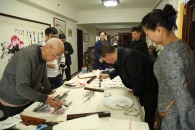 于興工作室掛牌成立 傳承發(fā)揚(yáng)書法文化，開創(chuàng)文化藝術(shù)交流新篇章